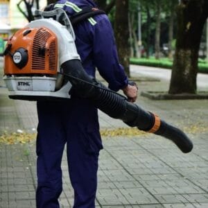 Aspirateur souffleur