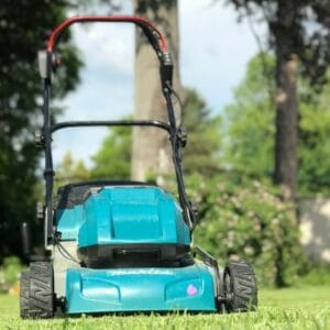 Tondeuse autotractée